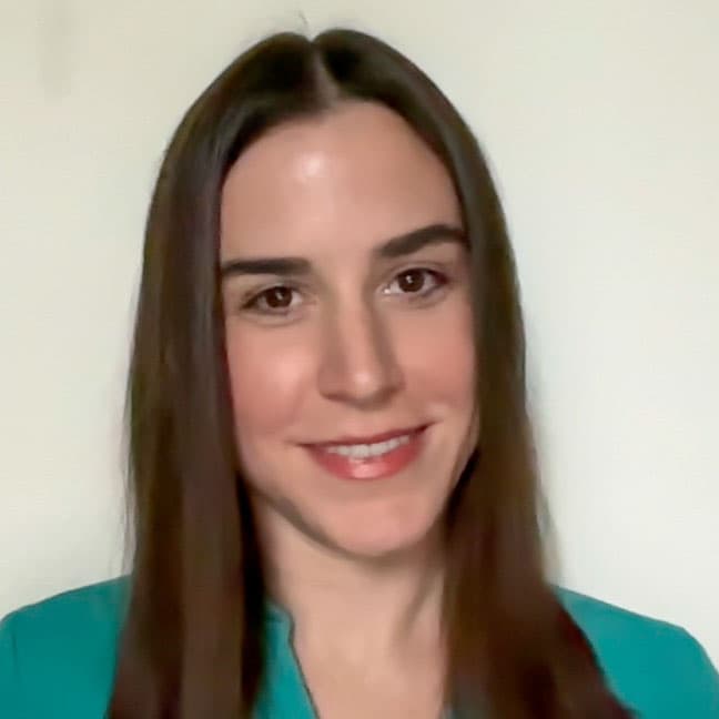 Bekah Loe avatar